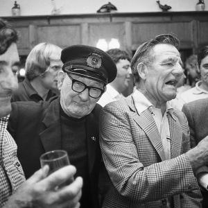 People singing in The Ship pub