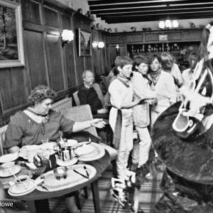 old oss being teased by kids