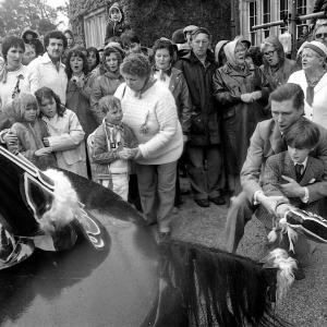 Old Oss clucky at Prideaux Place