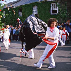 Old Oss teased under maypole