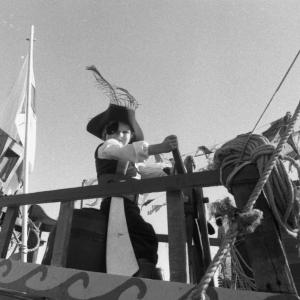 pirate ship float
