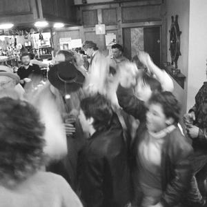 People singing in the pub