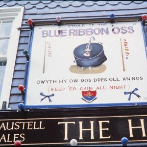The Harbour Inn sign