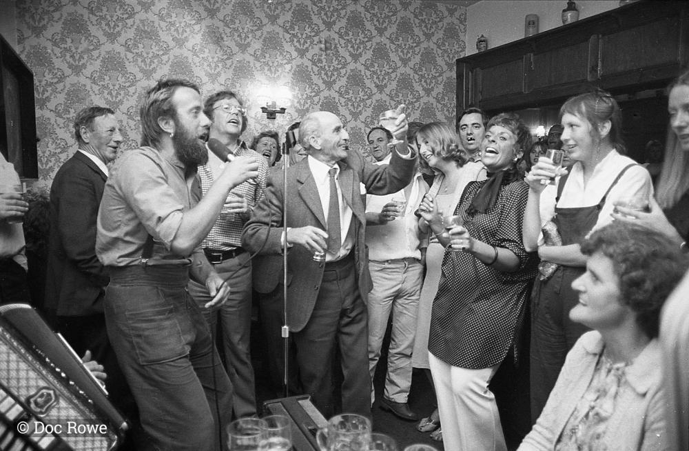 People singing in The Ship pub
