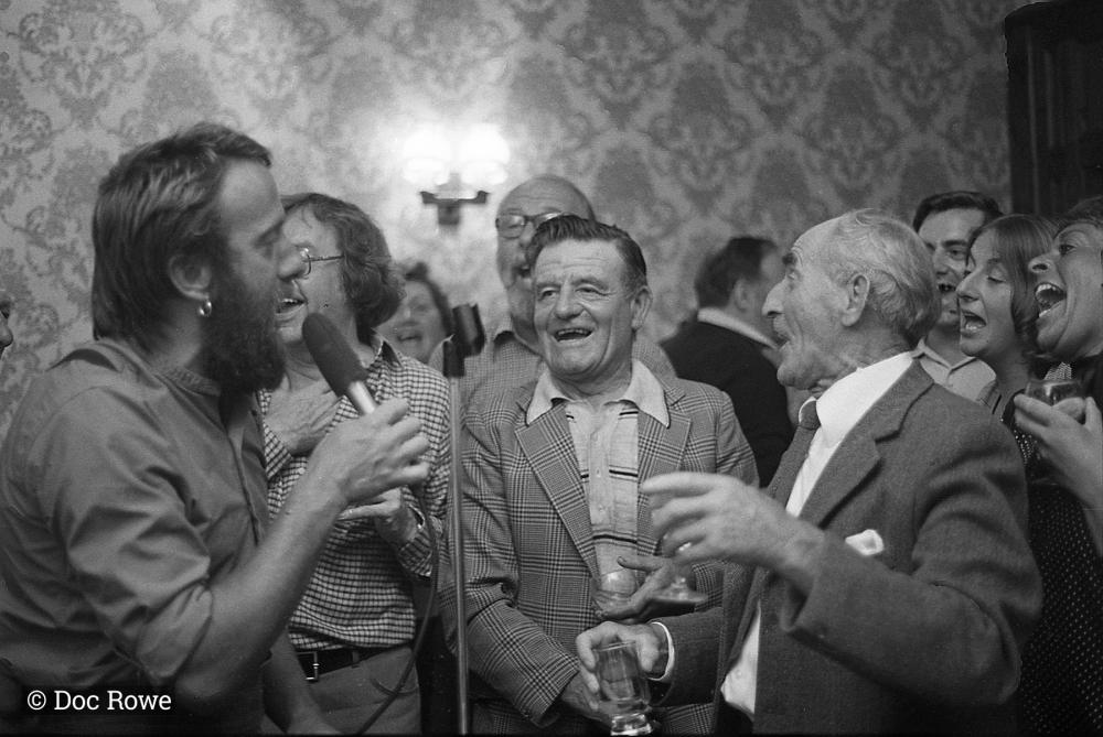 People singing in The Ship pub