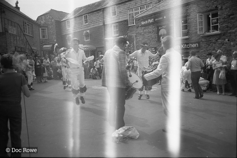 Bampton Morris Dancers 2