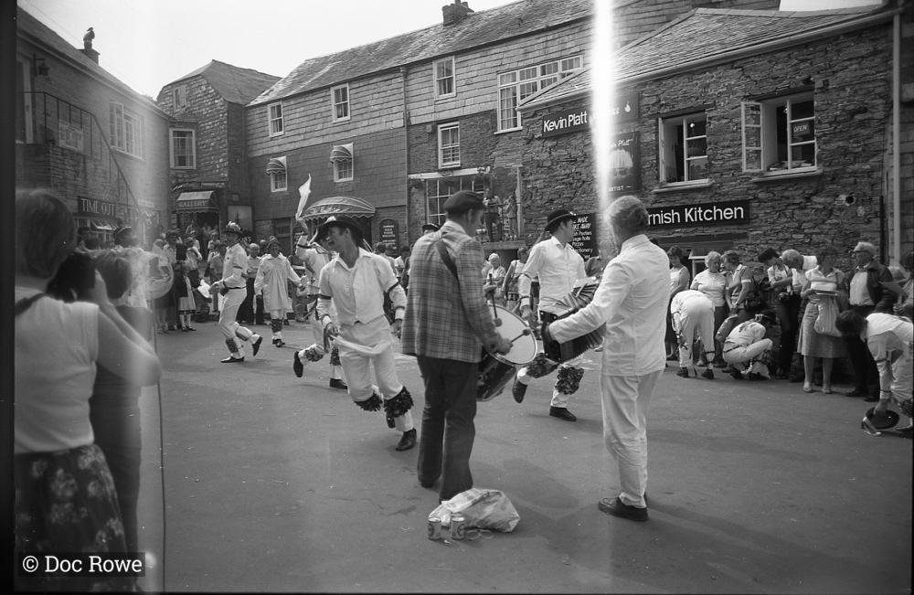 Bampton Morris Dancers 3