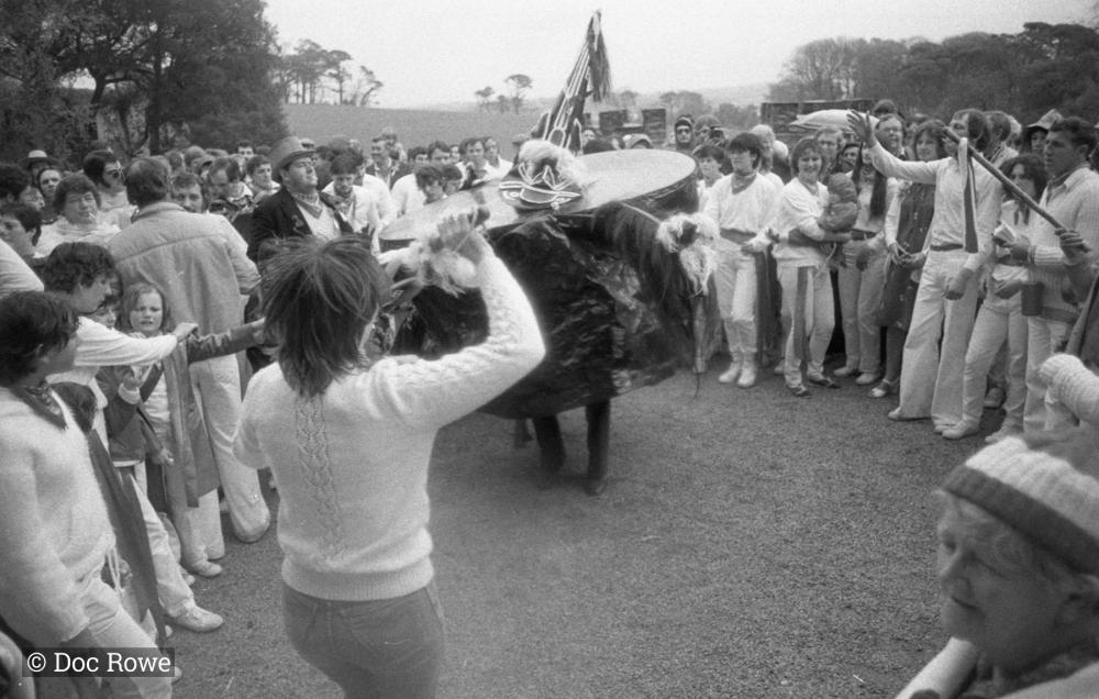 old oss being teased by woman