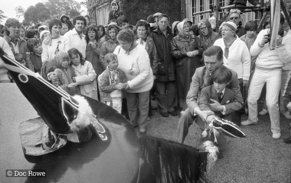 peter prideaux-brune and son teasing old oss