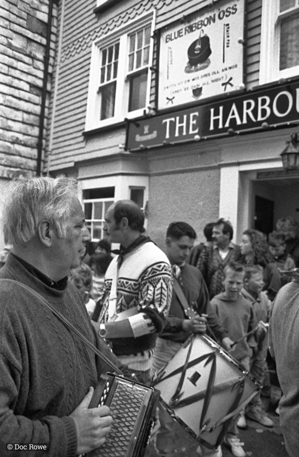 Musicians outside pub