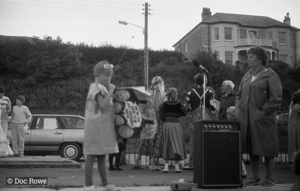 children dressed up