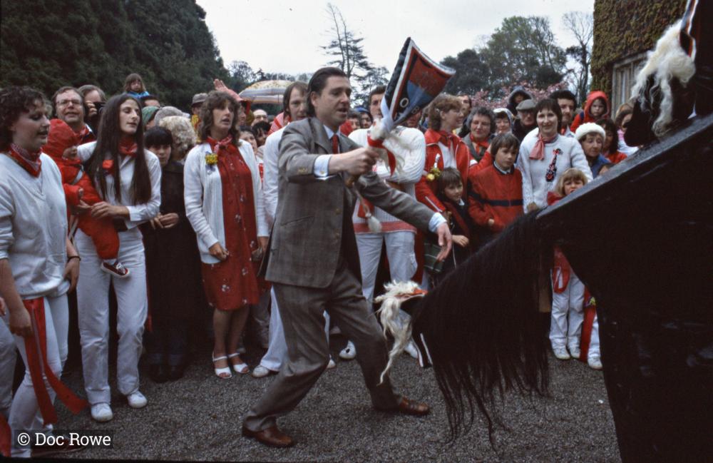Prideaux-Brune teasing Old Oss