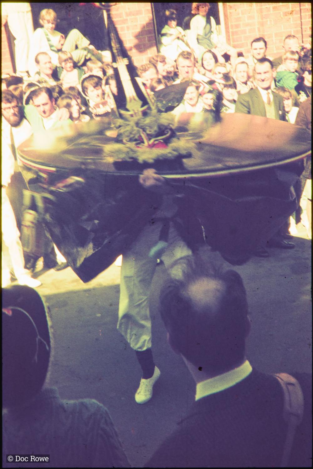 10 O'Clock with Blue Ribbon Oss at Padstow Institute