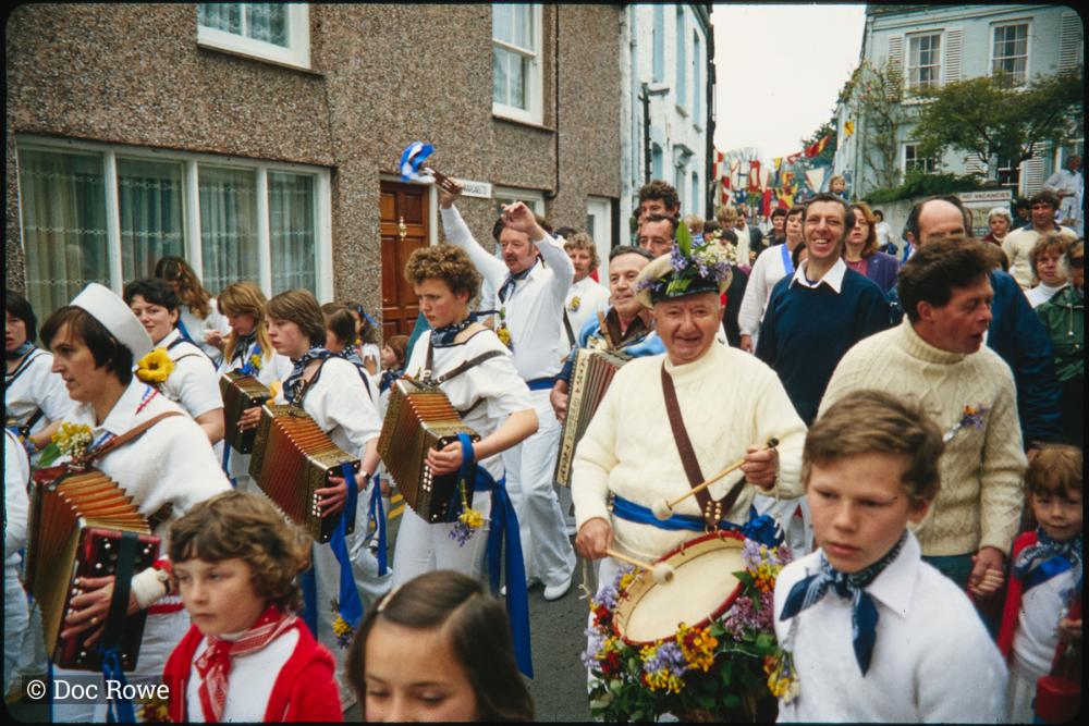 Blue Ribbon procession 